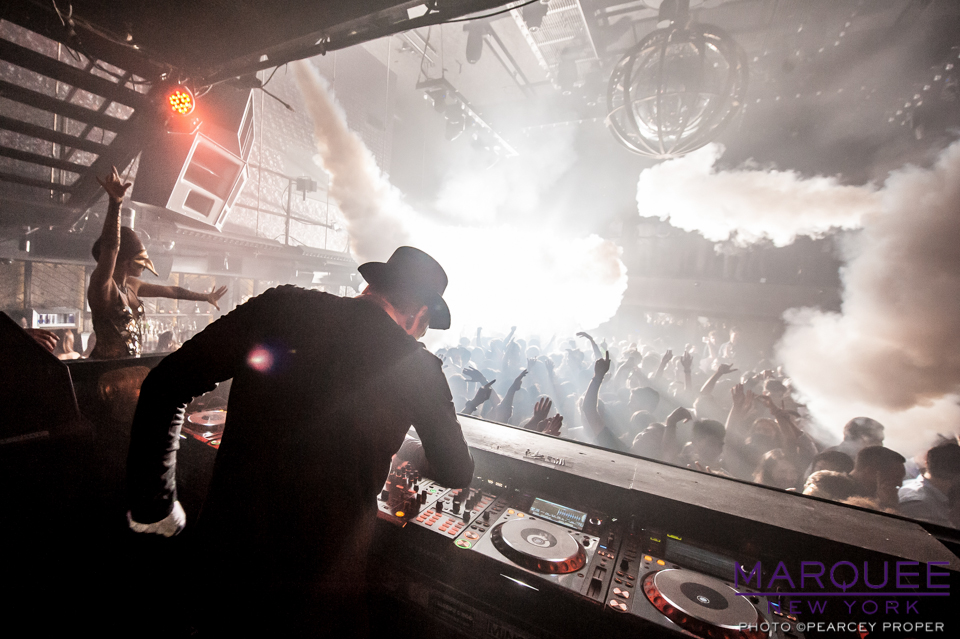 Claptone