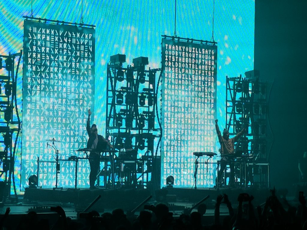 Shelter Live Tour