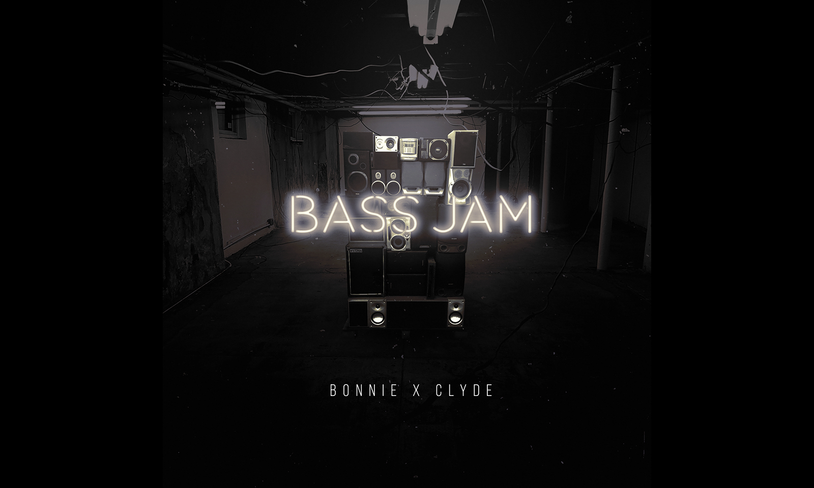 BONNIE X CLYDE Bass Jam
