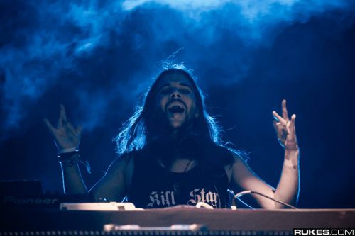 Seven Lions