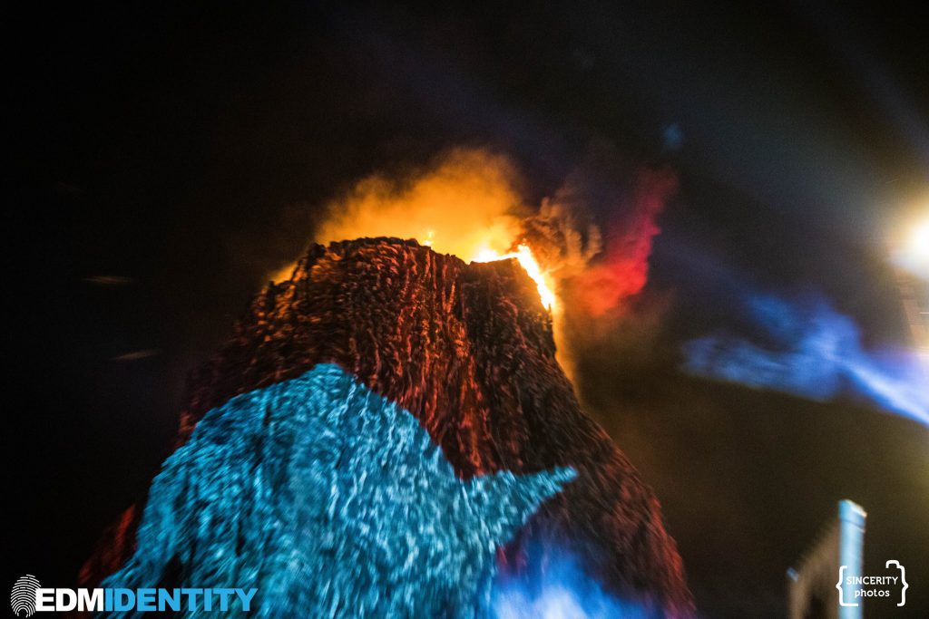 Lost Lands Flaming Volcano