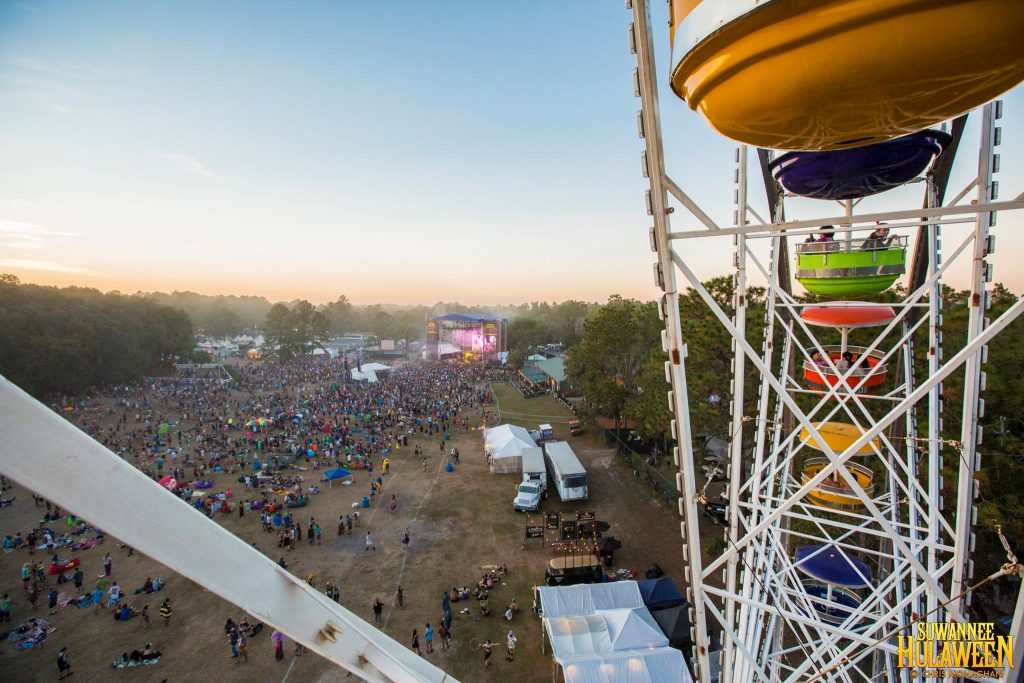 Suwannee Hulaween Ferris Wheel