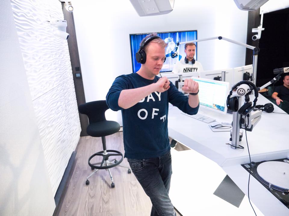 Ruben de Ronde Armin van Buuren ASOT Radio