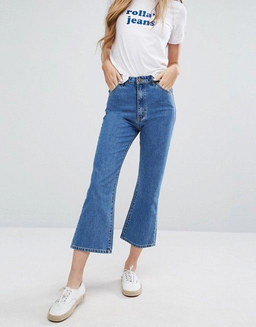 Coachella Fashion Trends 2018: Cropped Flared Jeans