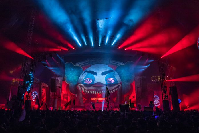 Escape: Psycho Circus 2018 Born Dirty Escape: Psycho Circus 2018 Born Dirty