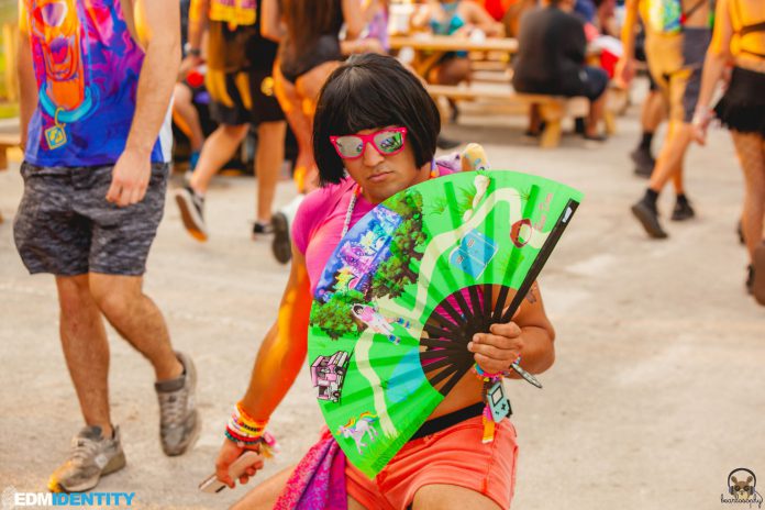 EDC Orlando 2018 Rave Dora EDC Orlando 2018 Rave Dora
