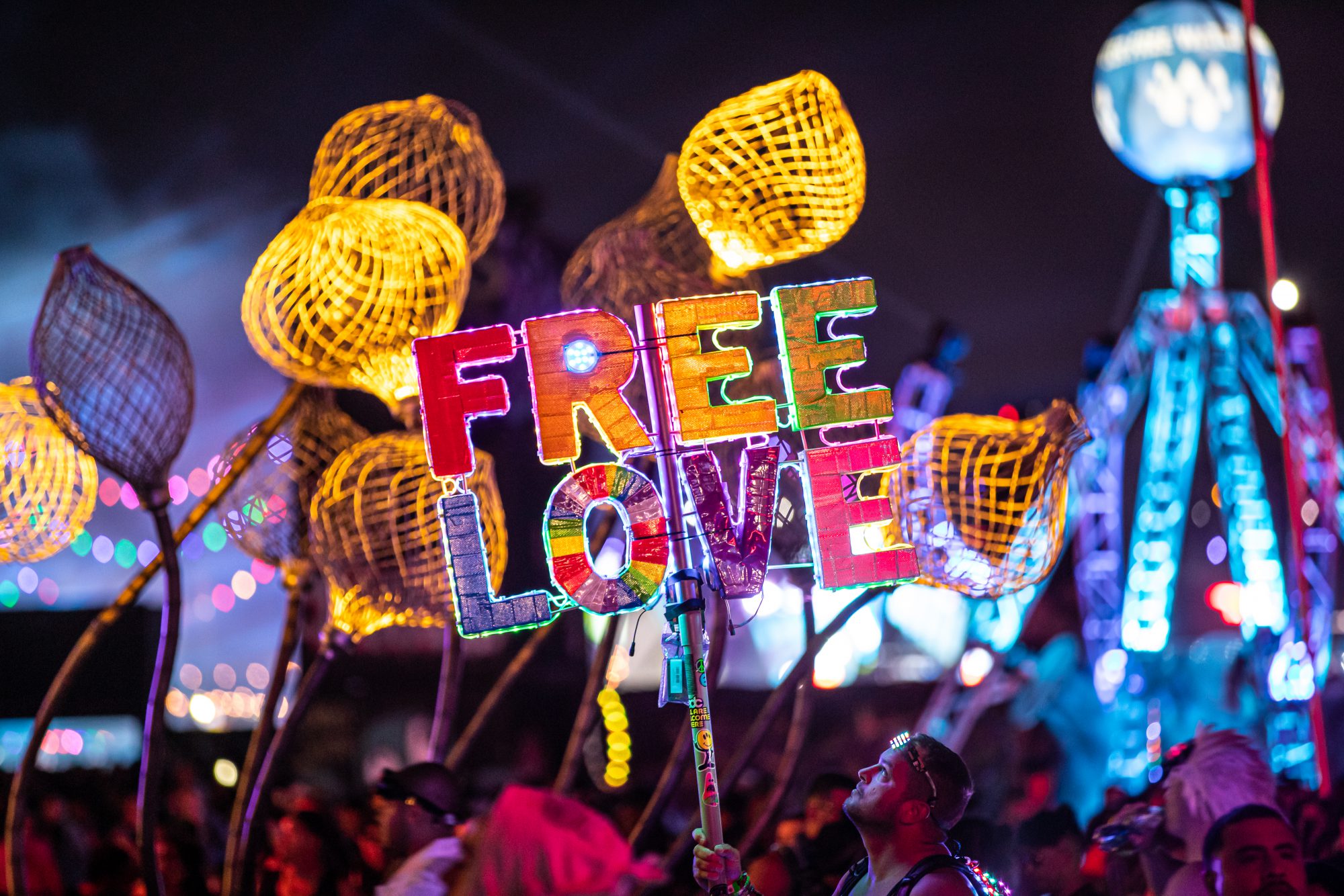 EDC Las Vegas 2019 Free Love Totem