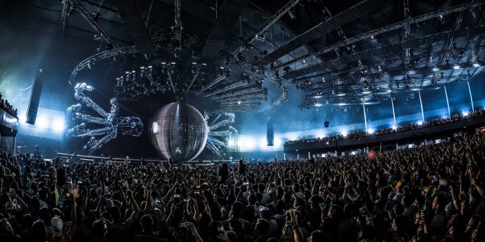 Tomorrowland 2019 Weekend 1 Friday - HOLOSPHERE Tomorrowland 2019 Weekend 1 Friday - HOLOSPHERE