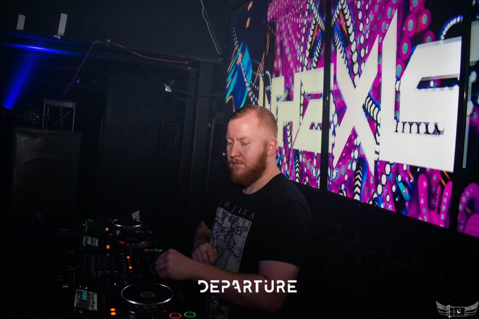 Nhexis @ Departure