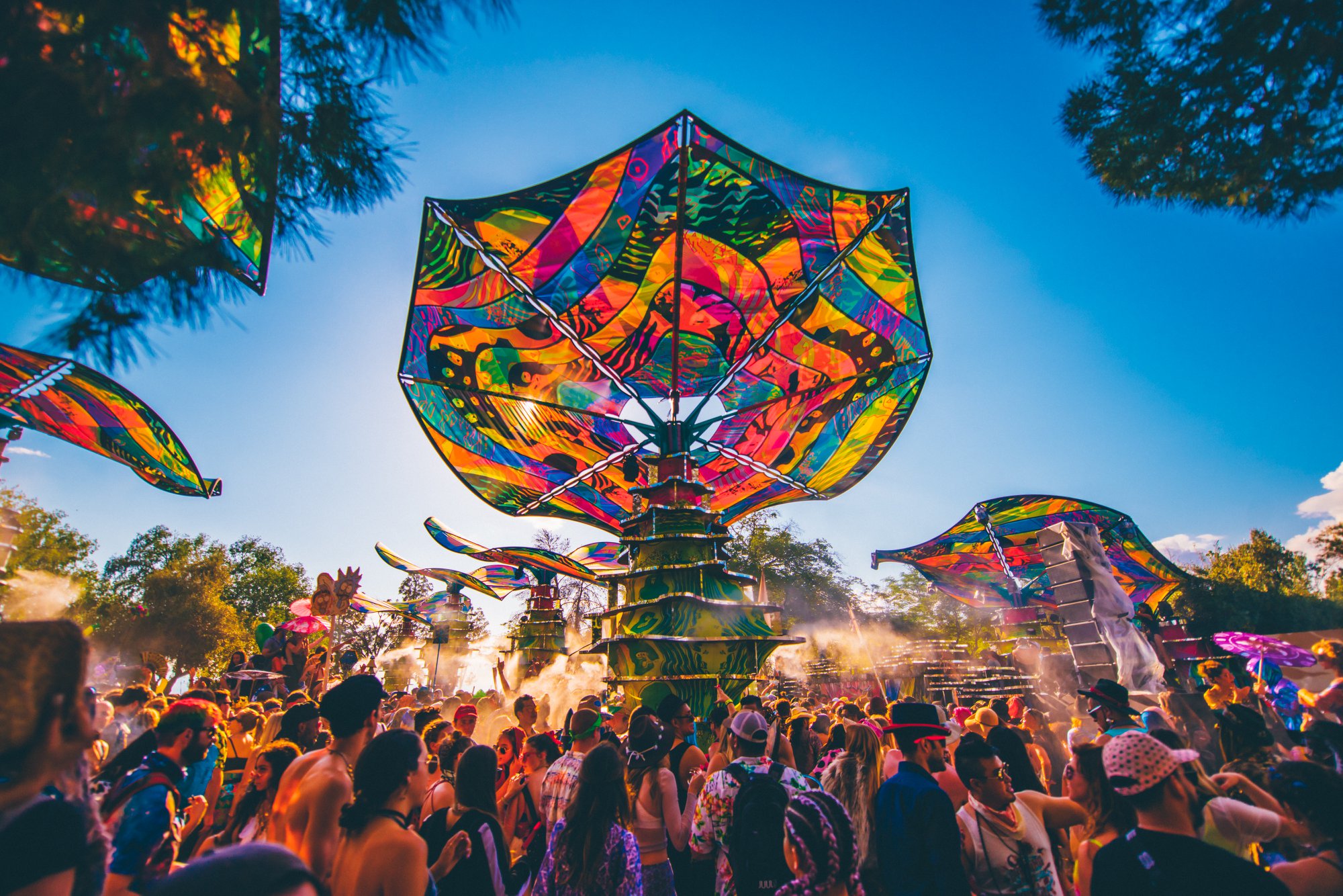 lightning-in-a-bottle-2023-set-times-and-essential-info-edm-identity