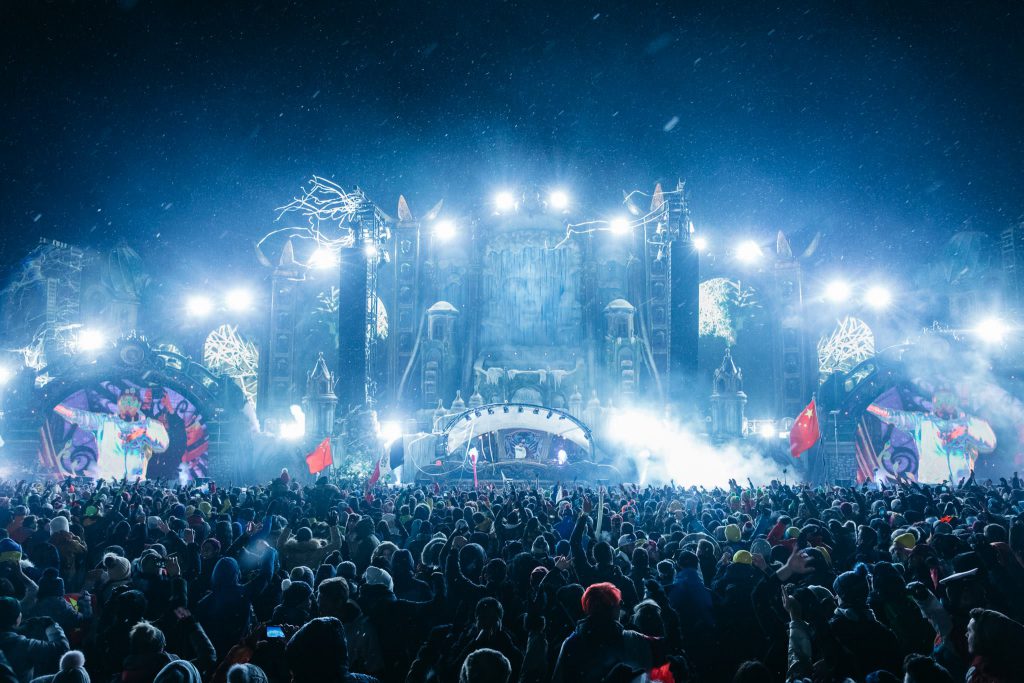 Tune In to the Tomorrowland Winter 2022 Live Stream | EDM Identity