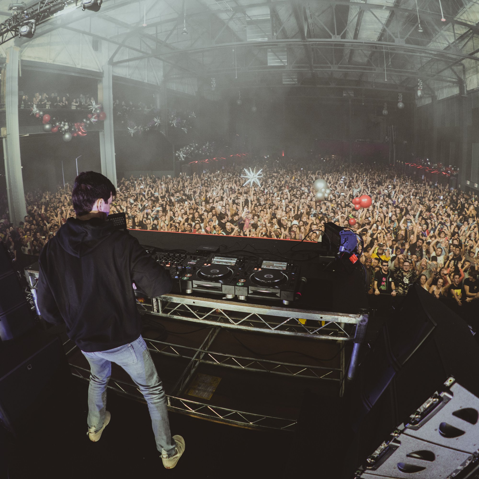 Radius Chicago Celebrates Grand Opening with Dillon Francis and Party