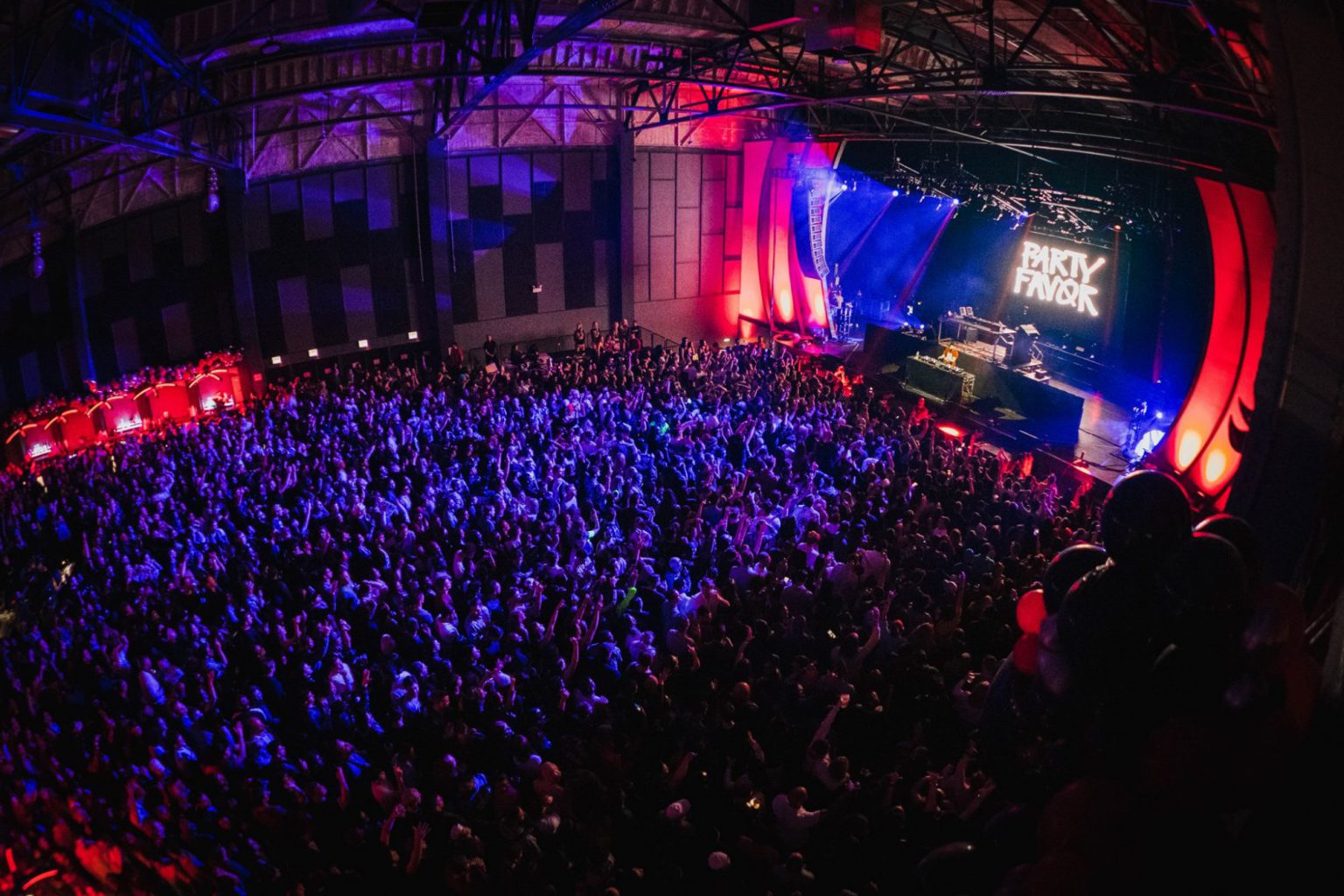 Radius Chicago Celebrates Grand Opening with Dillon Francis and Party ...