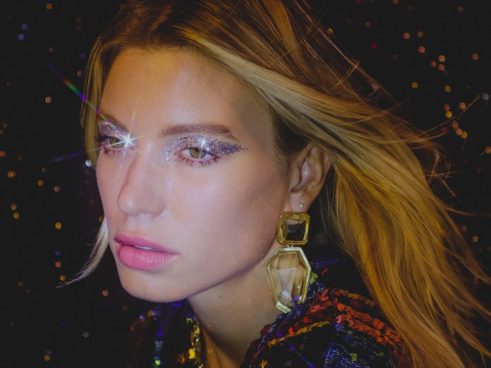Anabel Englund Anabel Englund