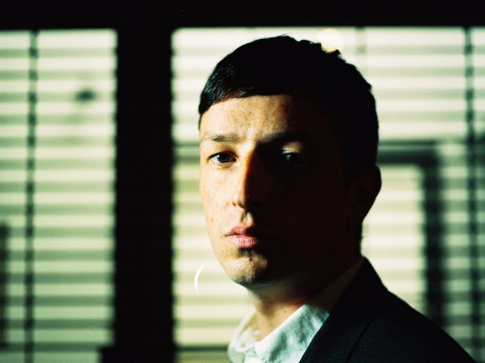 Totally Enormous Extinct Dinosaurs Totally Enormous Extinct Dinosaurs