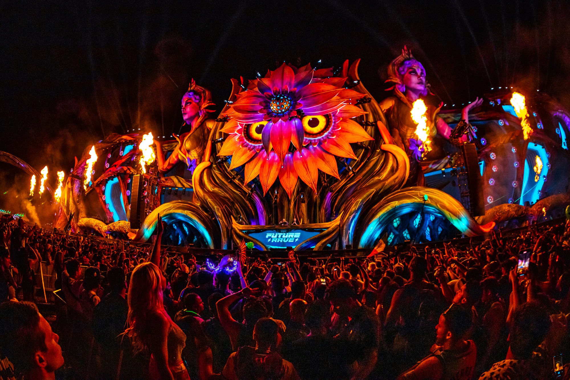 EDC Las Vegas 2022 - kineticFIELD