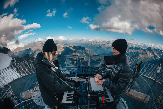 Eli & Fur @ Skyway Monte Bianco for Cercle Eli & Fur @ Skyway Monte Bianco for Cercle