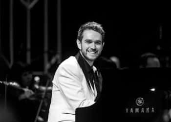 Zedd Clarity Orchestral Performance