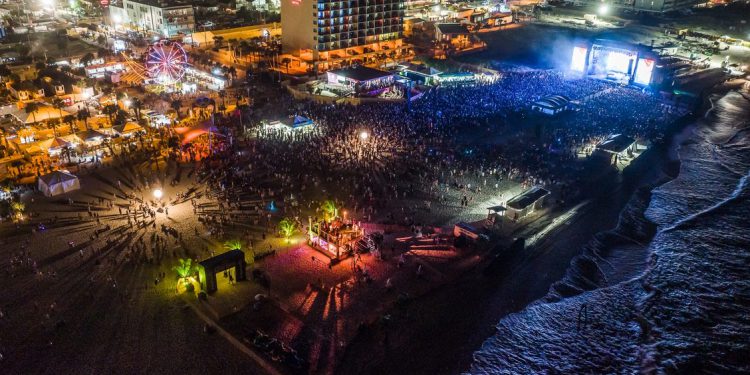 Hangout Music Festival