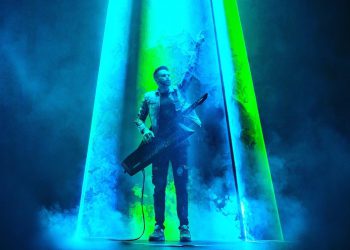 Gareth Emery LSR/CITY V2