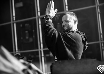 CRSSD Proper NYE/NYD 2022 Chris Lake