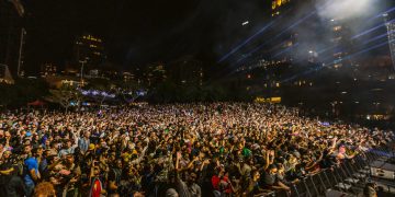 LED Presents Petco Park / Gallagher Square Crowd