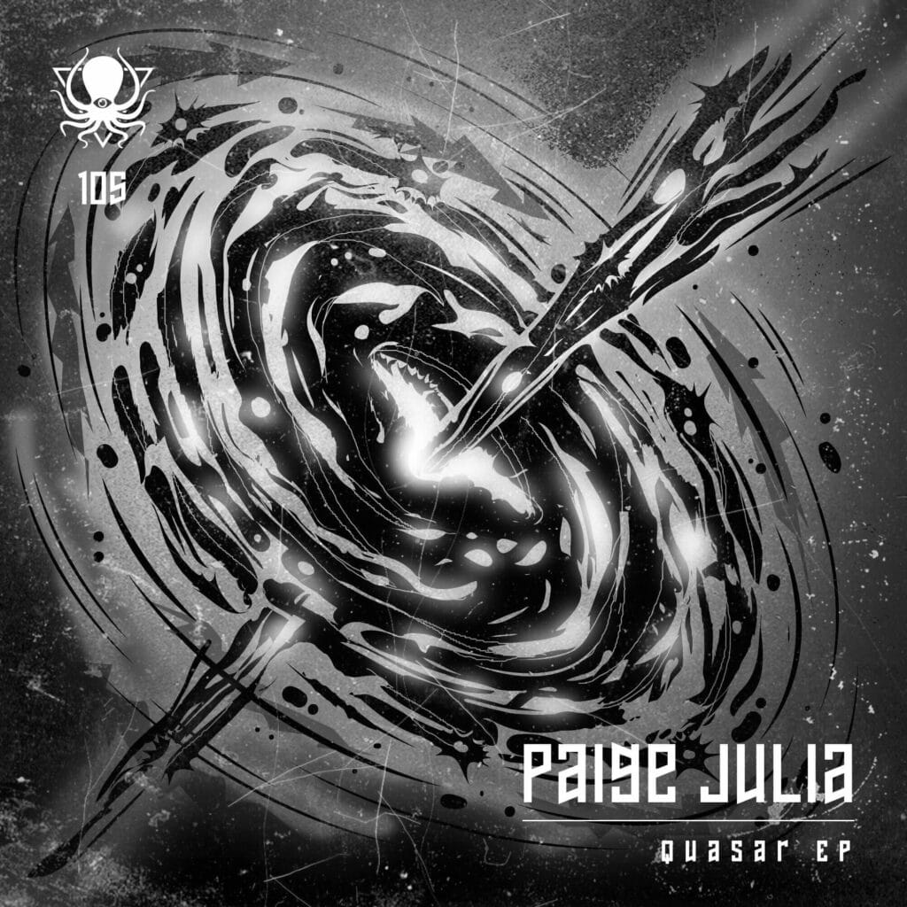 Paige Julia - Quasar