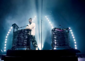 Elderbook Little Love Tour Avant Gardner 2023