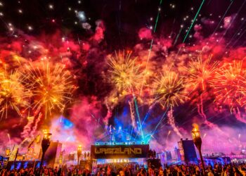 EDC Las Vegas 2022 - wasteLand Fireworks