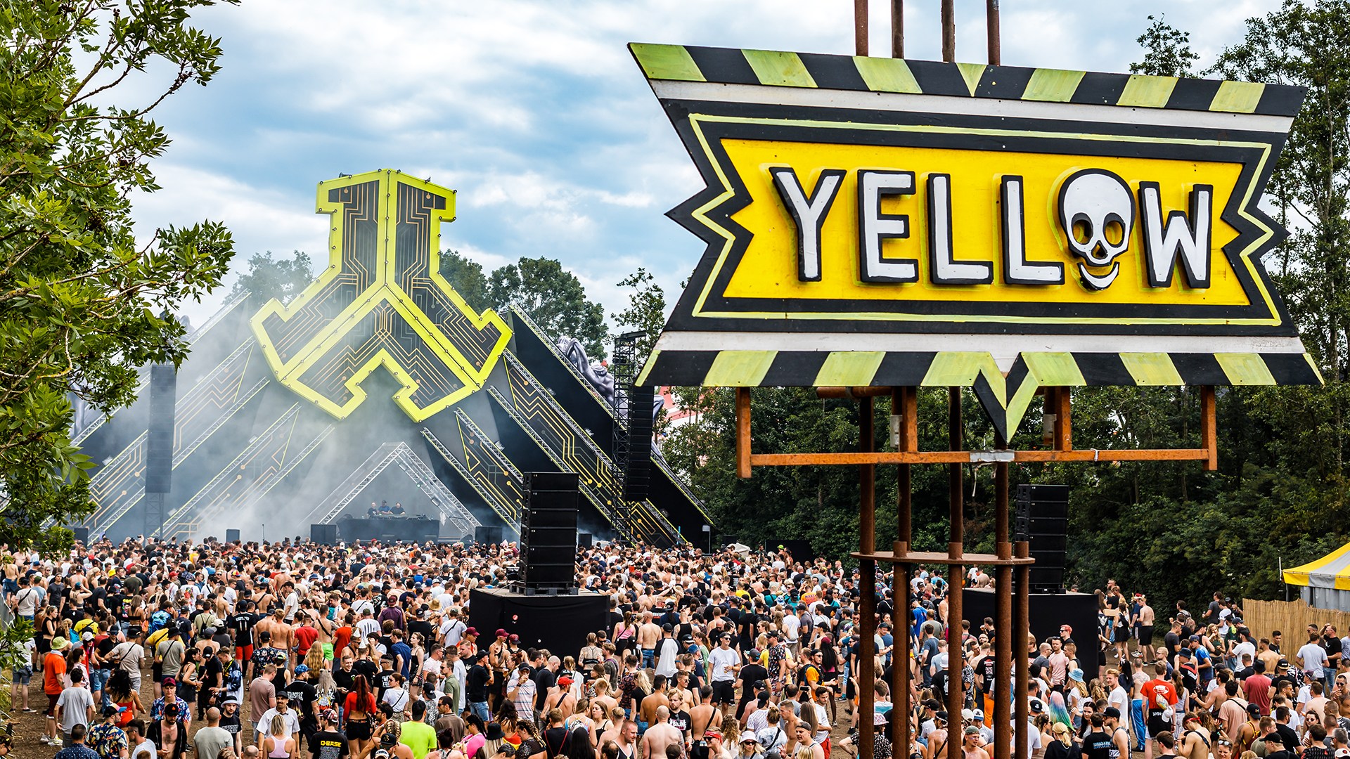 YELLOW stage at Defqon.1 2022.