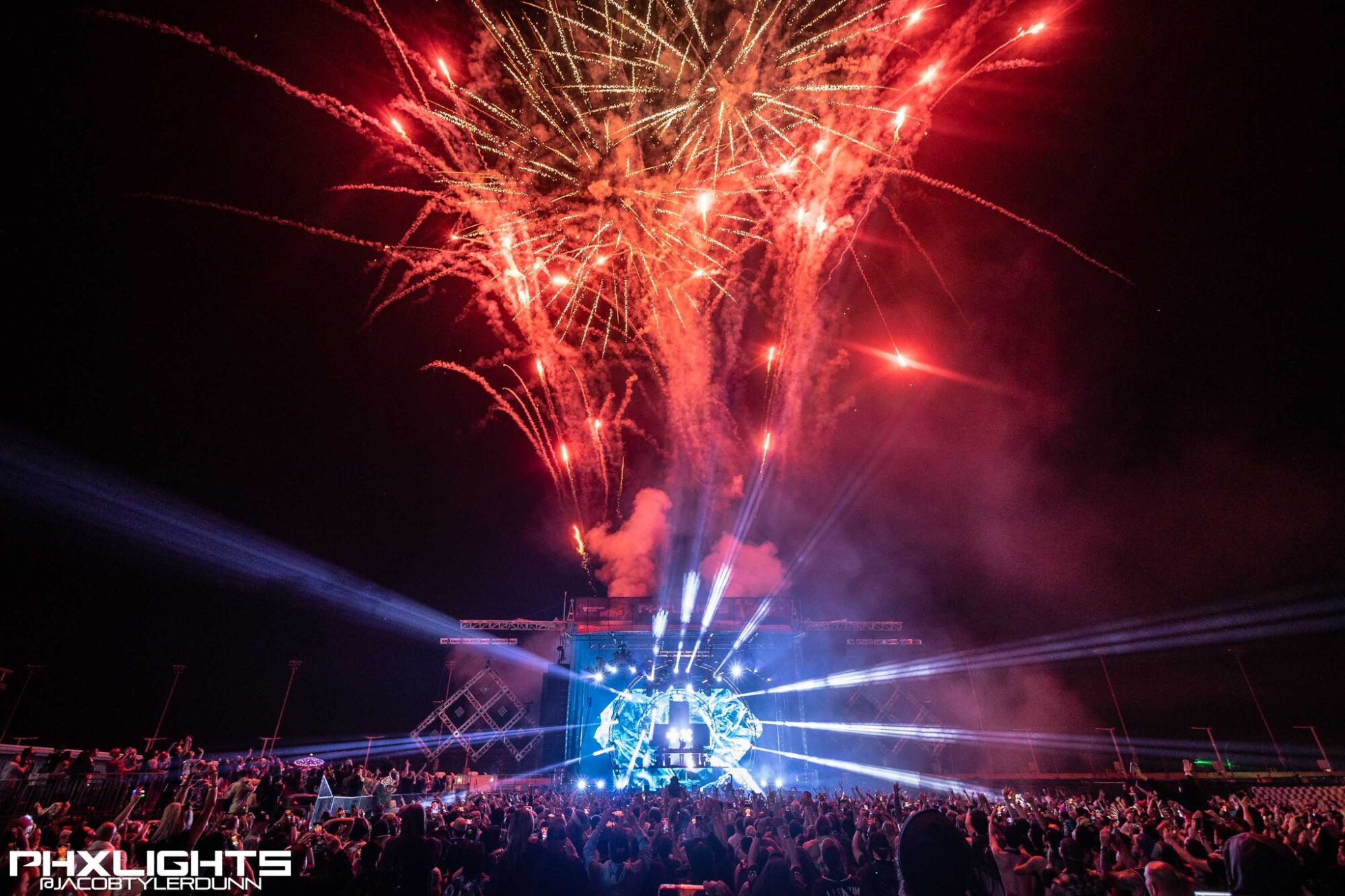 PHXLIGHTS Reveals Lineup for Supernova Edition in 2024 EDM Identity