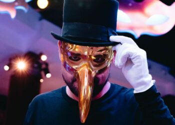 Claptone