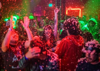 IHEARTCOMIX Presents LA Gives Back