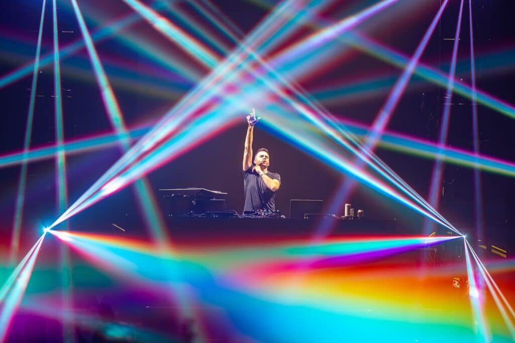 Gareth Emery LSR/CITY V3 Los Angeles