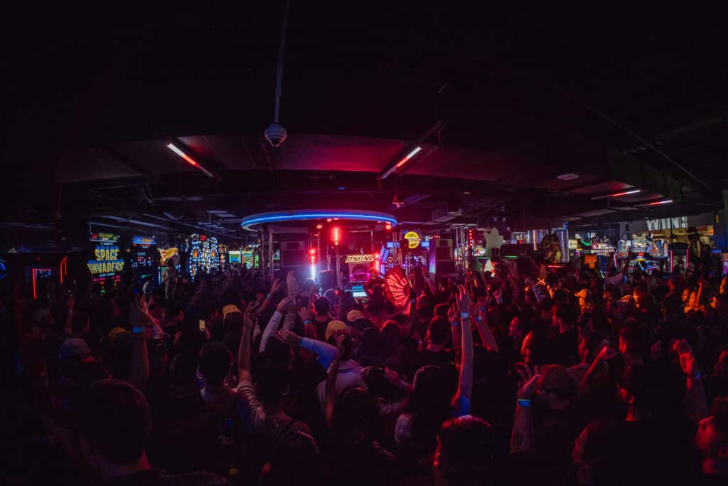 Brownies & Lemonade's Second DNBNL at Dave & Buster's Was a Hit EDM