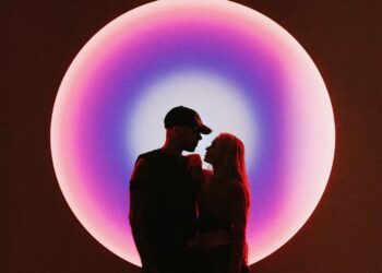 Grimes is Officially Dating Anyma From Tale Of Us