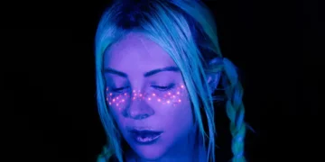 alison wonderland makeup