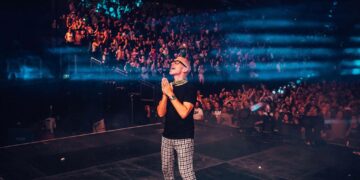 Tony McGuinness of Above & Beyond 2017