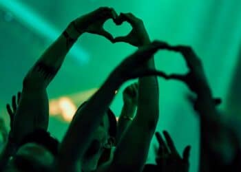 A State Of Trance Rotterdam 2024 Hand Heart Love