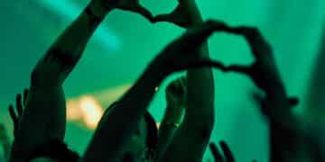 A State Of Trance Rotterdam 2024 Hand Heart Love