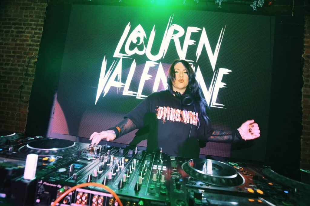 Lauren Valentine starts her journey to Basscon Wasteland