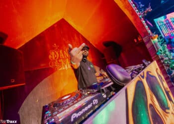 Mark Lizaola at Escape Halloween 2024