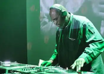 Anthony "Shake" Shakir