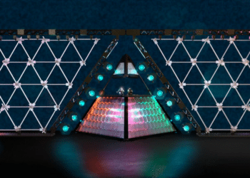 Daft Punk Alive 2007 Pyramid LEGO Set