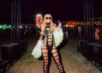 Paris Hilton Rocks Stunning Look from Crop It Like It’s Hot at Coachella