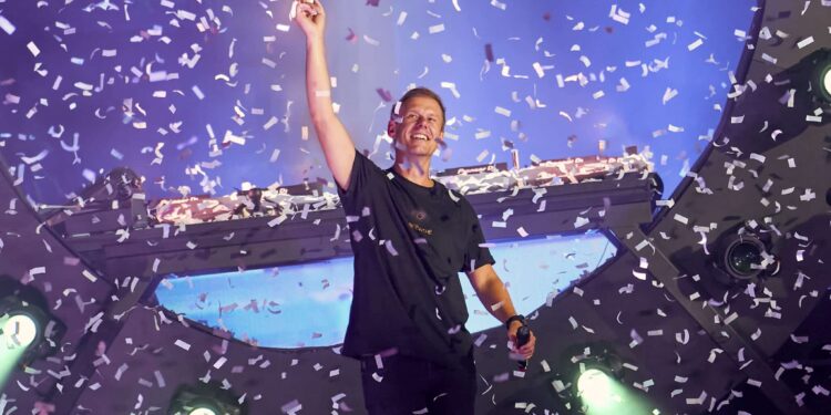 Armin Van Buuren