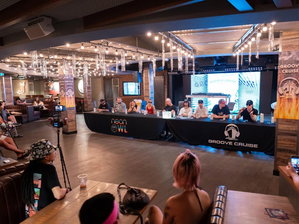Neon Owl Groove Cruise