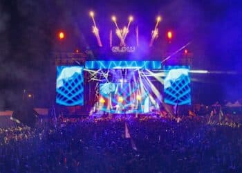 Kaskade at Eternal Stage Project GLOW 2025