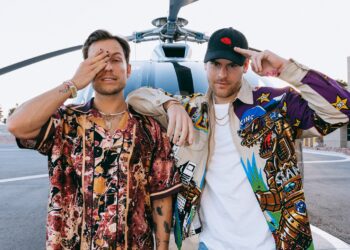 SIDEPIECE Header Photo