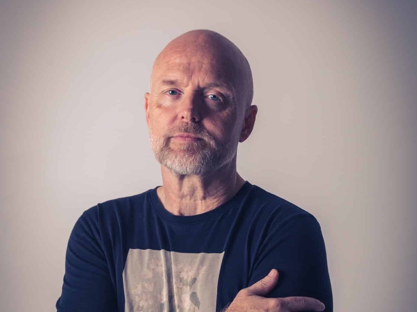 【J18647】Solarstone/Black Hole Tonantzinla 618 is a quasar containing one of the most
